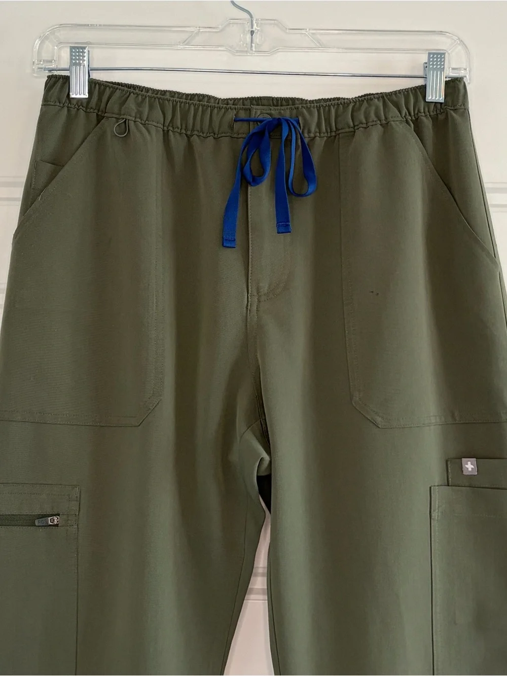 FIGS Technical Collection Cairo Cargo Scrub Pants Army Green Size Large Tall
